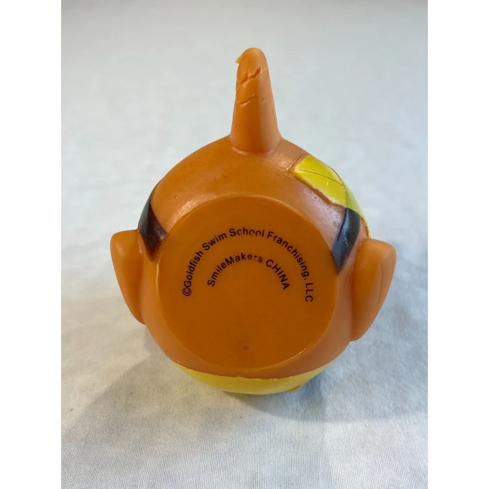 Goldfish Swim School Rubber Bath Pool Toys Lot of 3 Smile Makers‎ Bath Tub